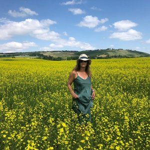 SILK LAUNDRY 90S SLIP DRESS EMERALD GREEN